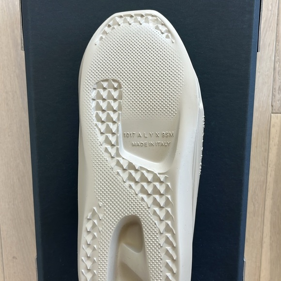 New 1017 Alyx mono slip on eu37 - Picture 4 of 9